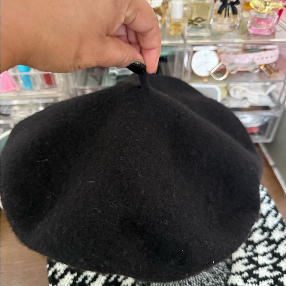 MICHAEL Michael Kors Classic Black Beret - Picture 3 of 5